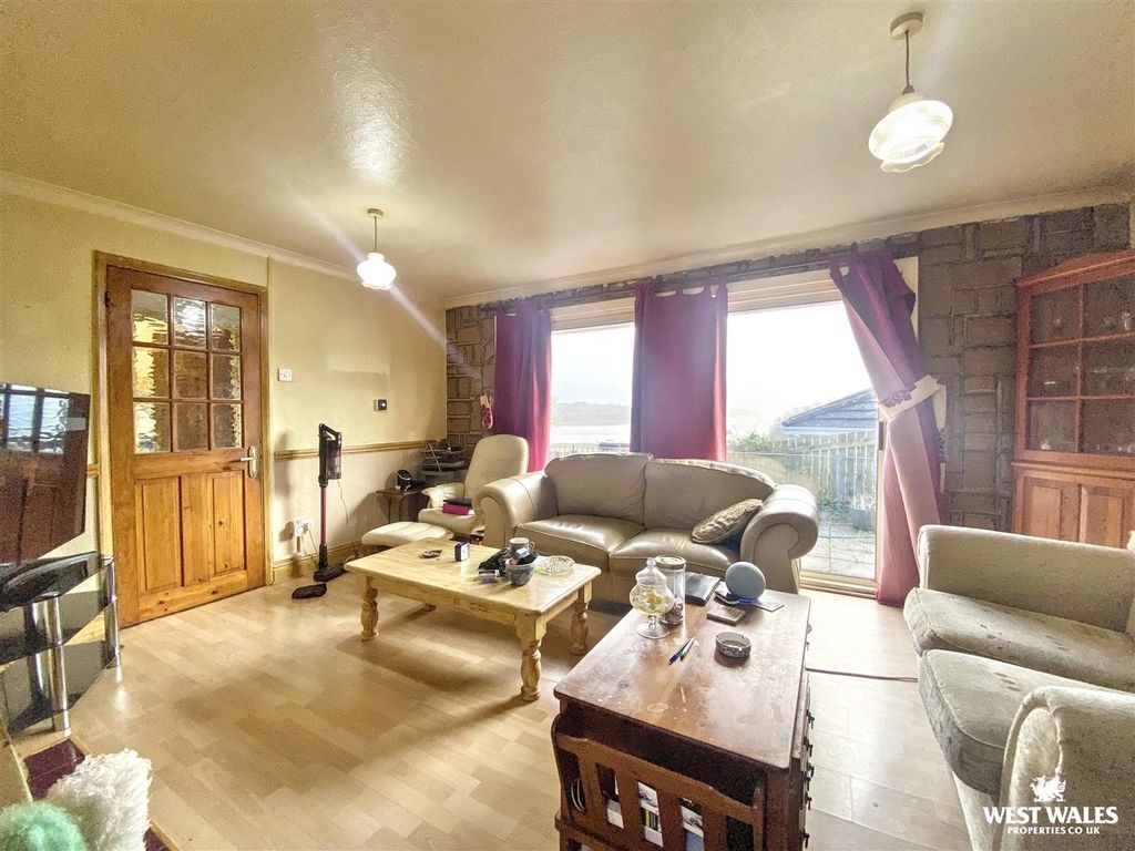 Property photo 3 of 37 Img_4863.Jpg