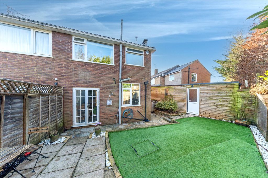 Property photo 2 of 23 Picture No. 03