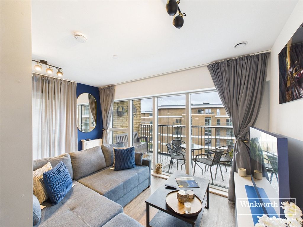 Property photo 3 of 22 Picture No. 18