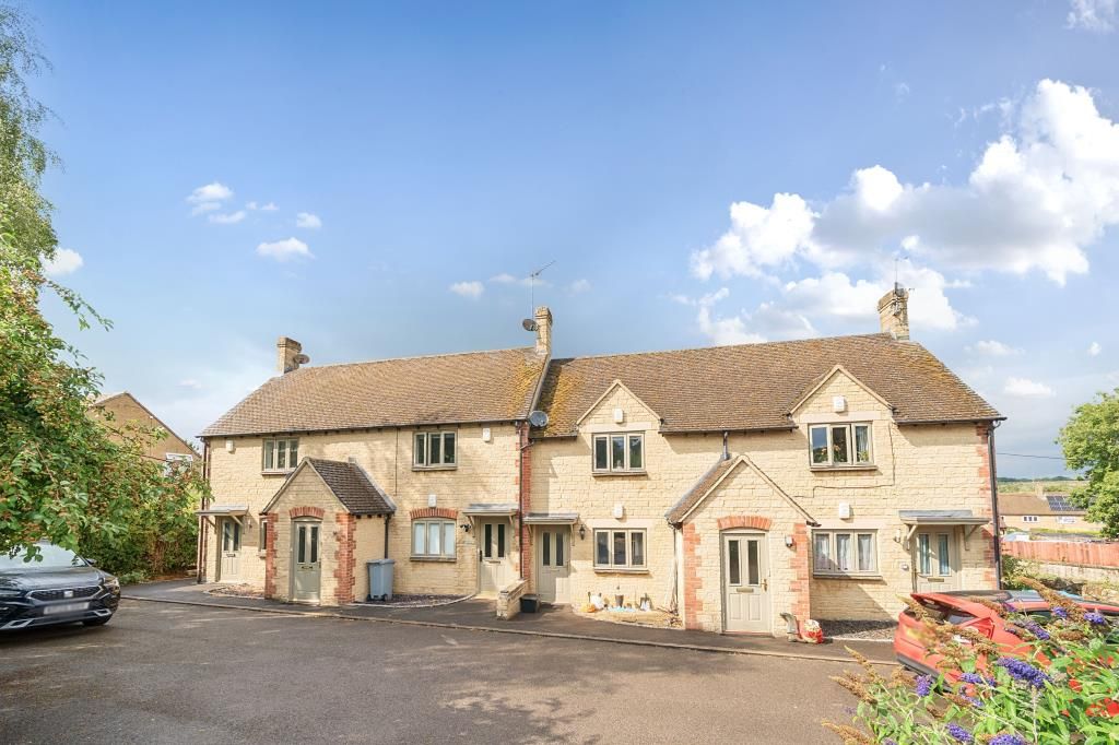 Property photo 1 of 19 External View