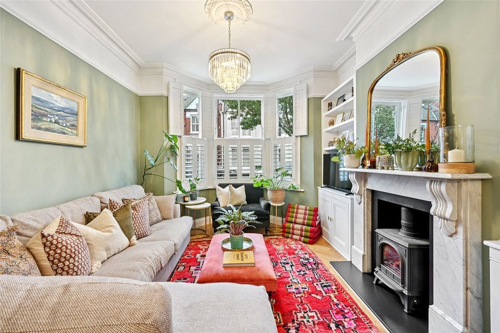 Property photo 2 of 16 Reception Room