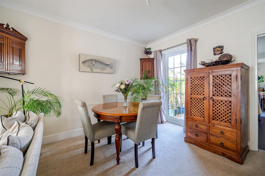 Property photo 3 of 17 1430669-8-69Bbcc2d43E93.Jpg