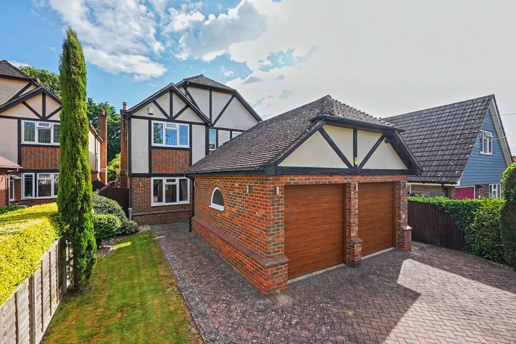 Property photo 2 of 57