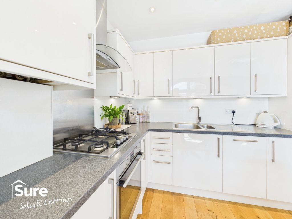 Property photo 2 of 16 1794971