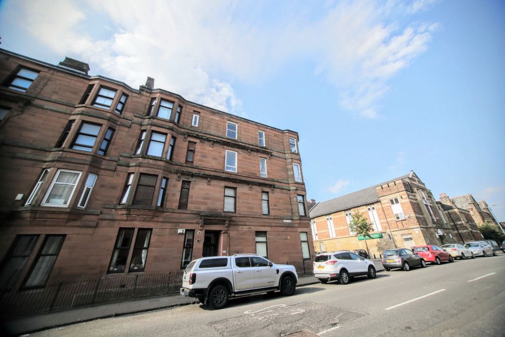 Property photo 1 of 11