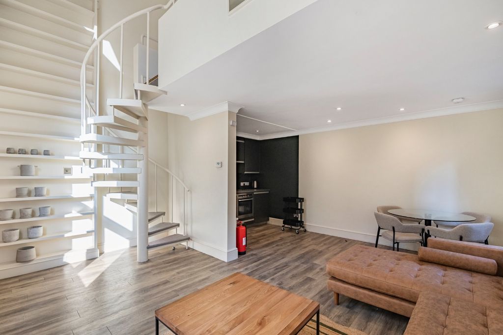 Property photo 1 of 11 Picture 1