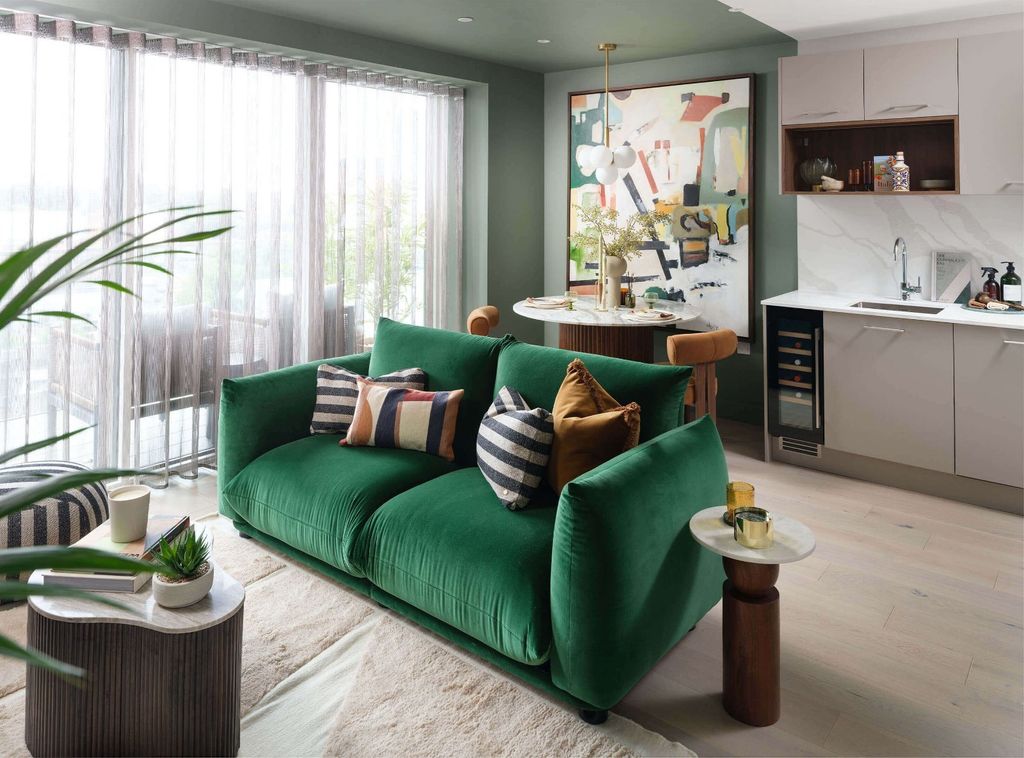 Property photo 2 of 9