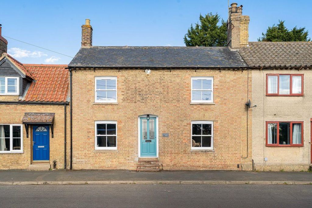 Property photo 1 of 37 29_66671.Jpg