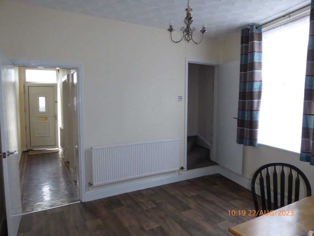 Property photo 3 of 7 Dining Room