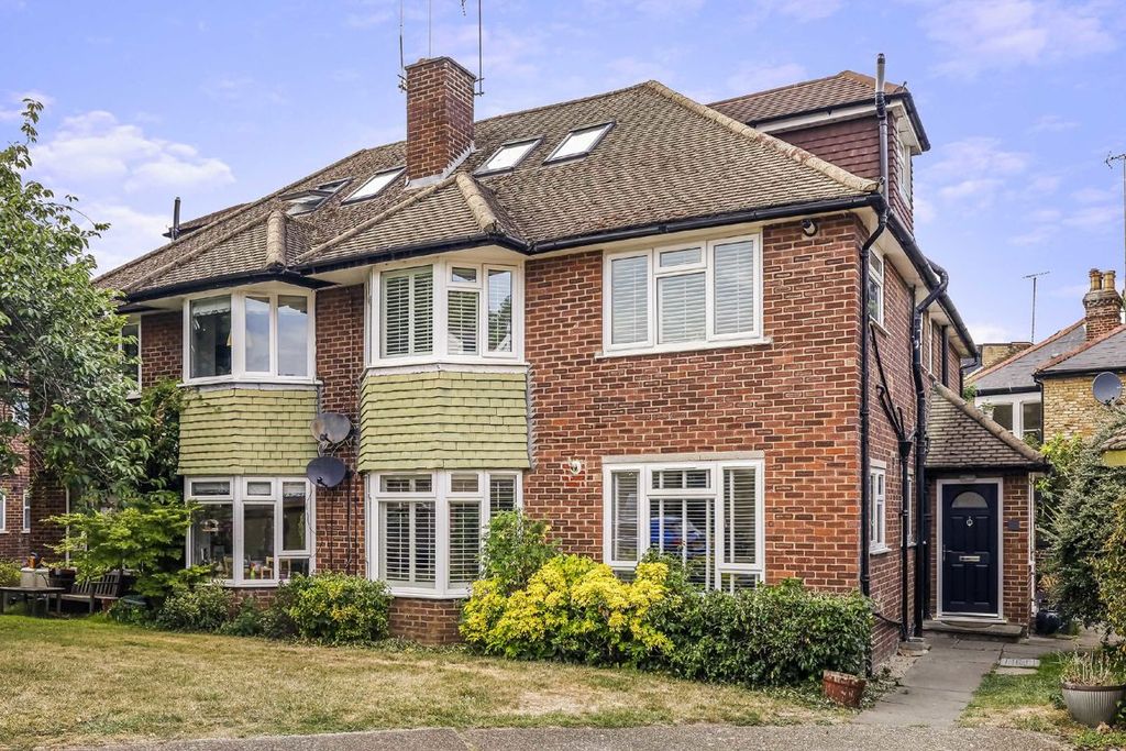 Property photo 1 of 6