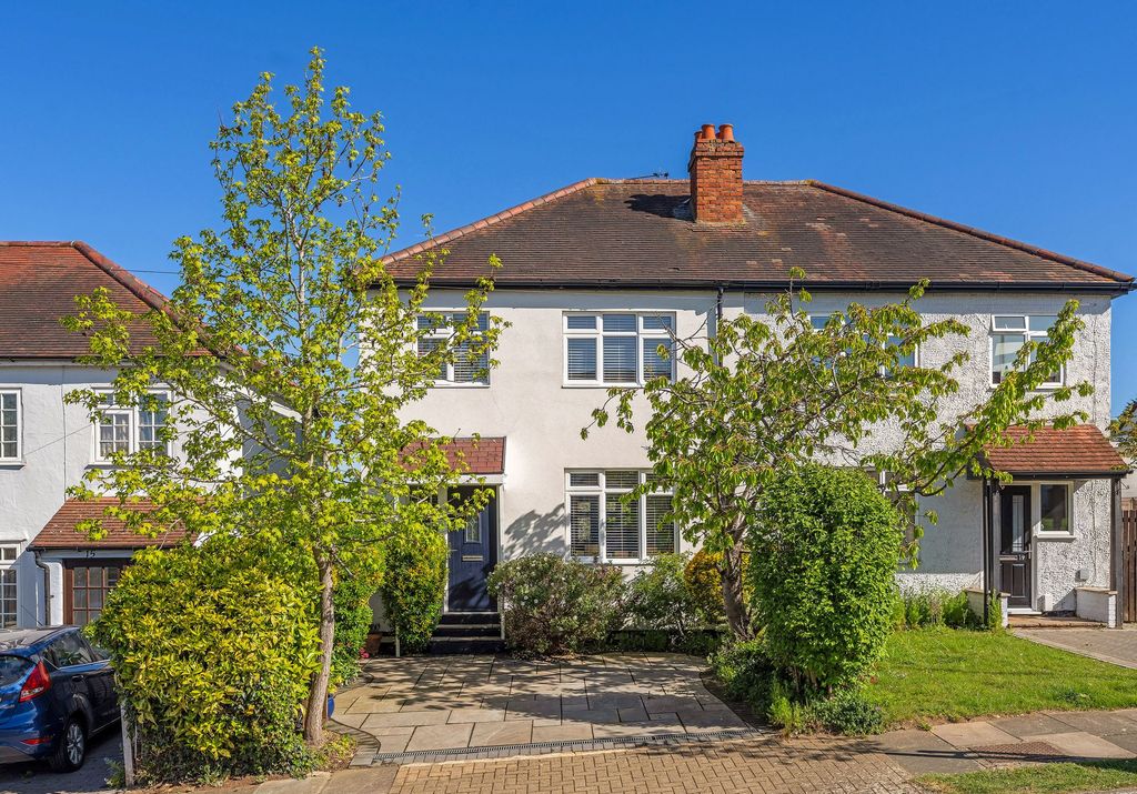 Property photo 1 of 13