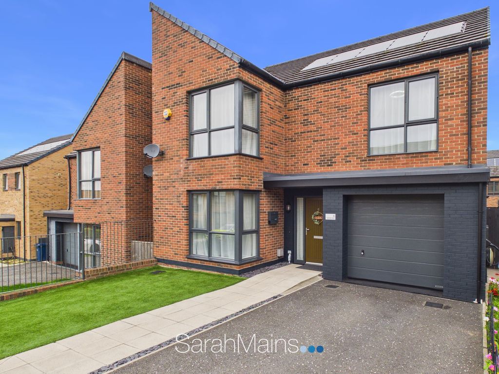 Property photo 1 of 16 External