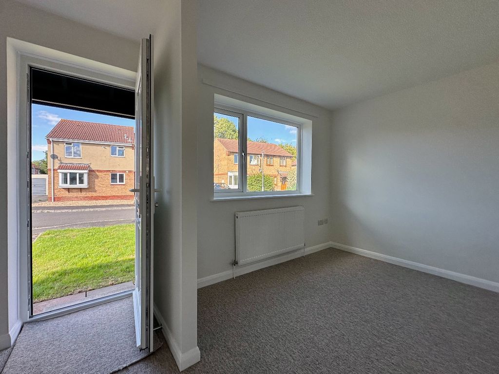 Property photo 3 of 18 5545114