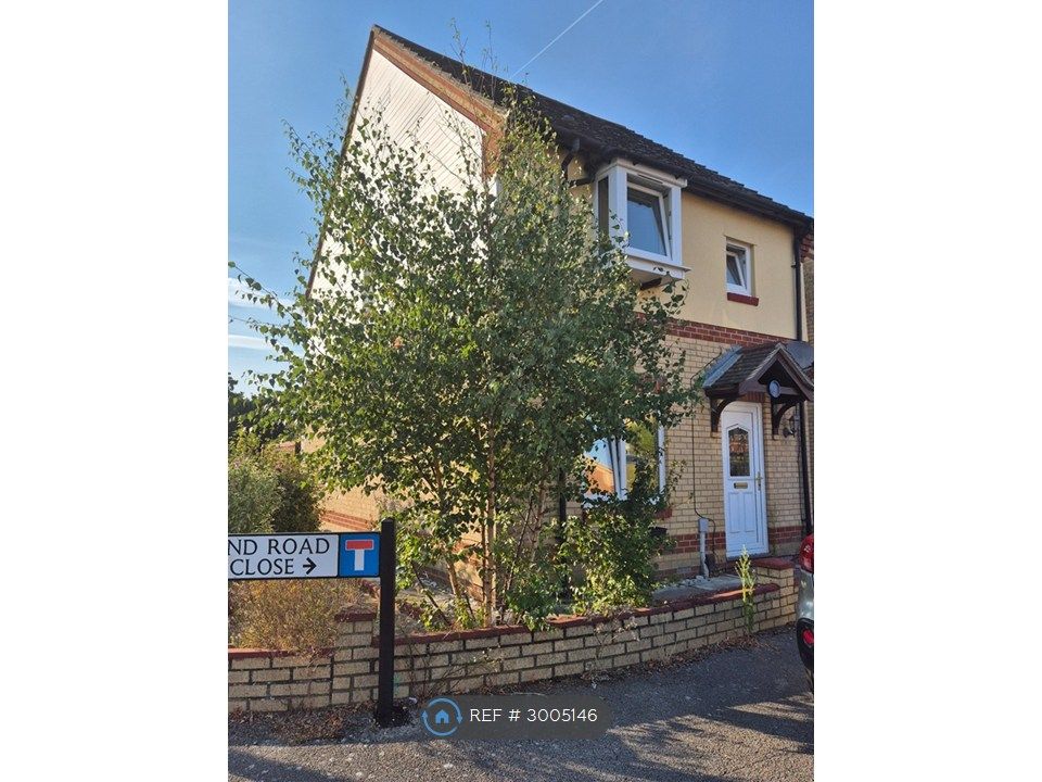 Property photo 2 of 14