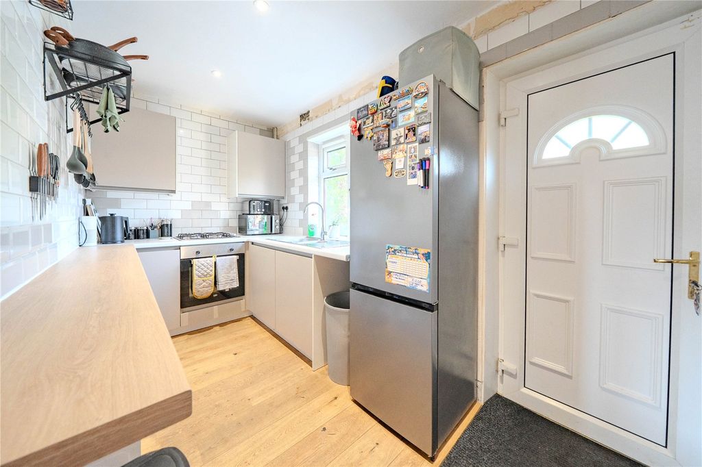 Property photo 3 of 11 Picture No. 04