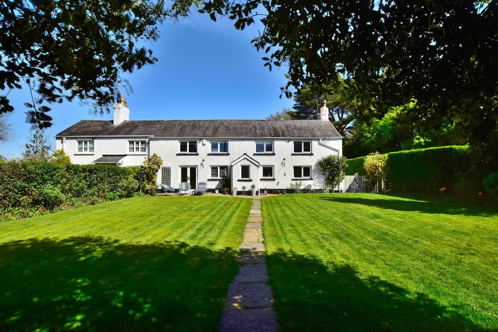 Property photo 1 of 35