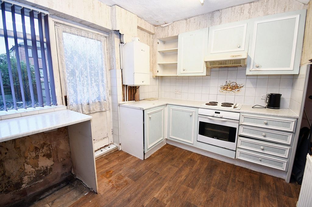 Property photo 3 of 9