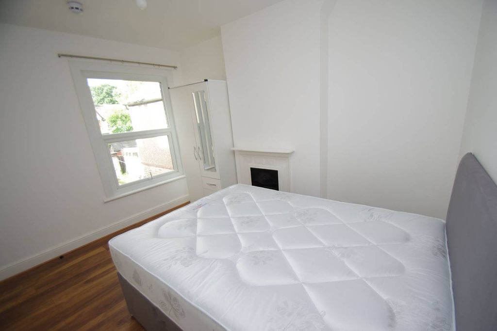 Property photo 2 of 2