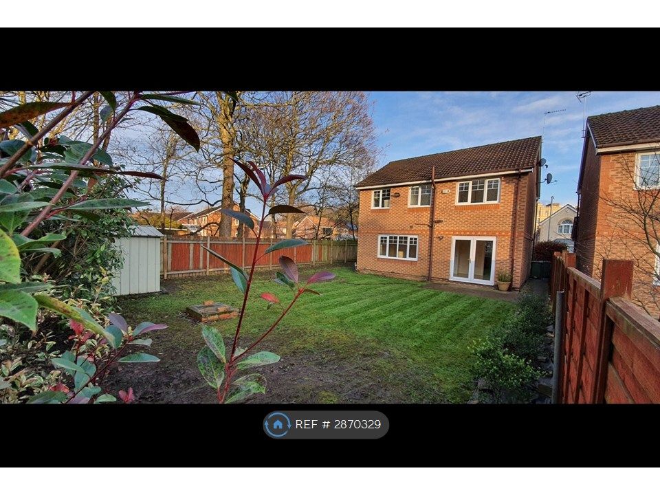 Property photo 2 of 12 Rear View