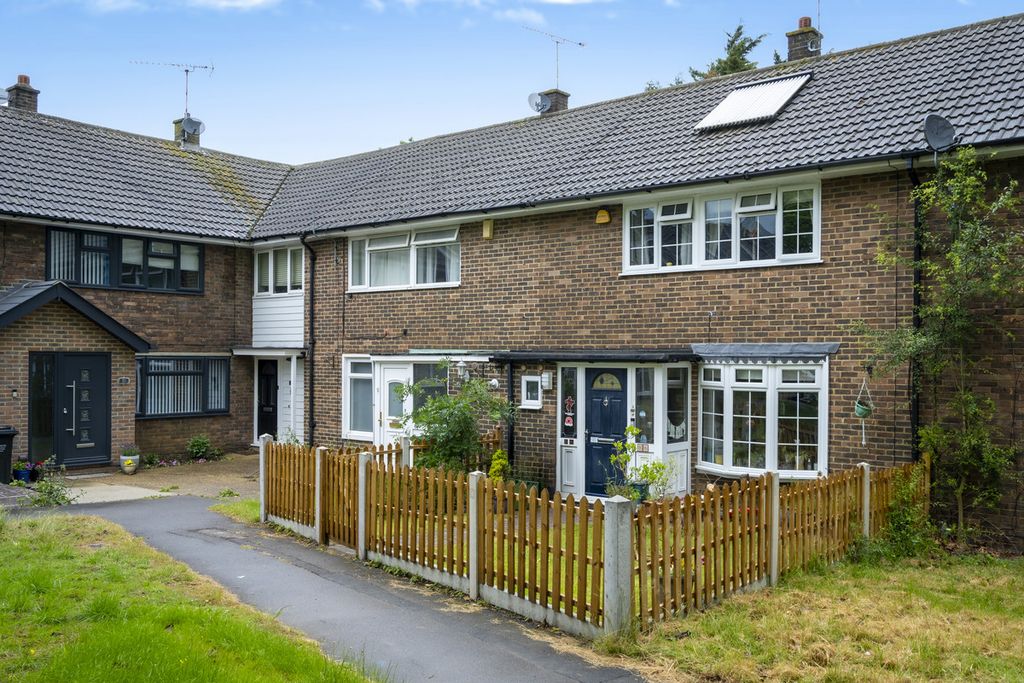 Property photo 1 of 17