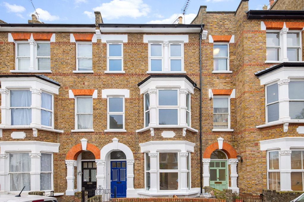 Property photo 3 of 29 Picture No. 45