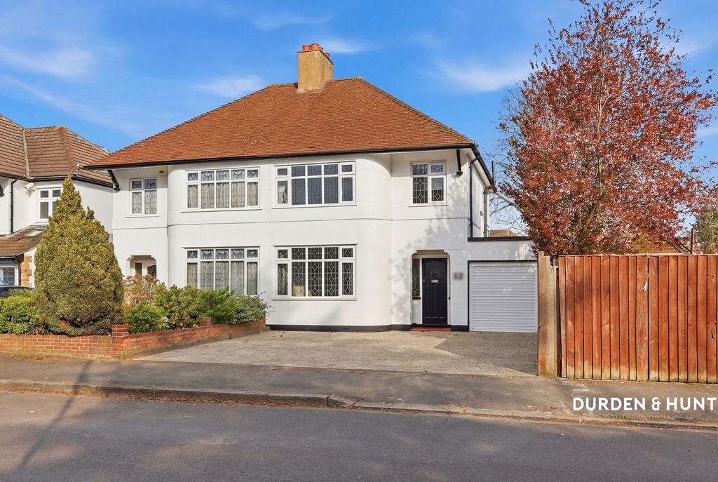 Property photo 1 of 21