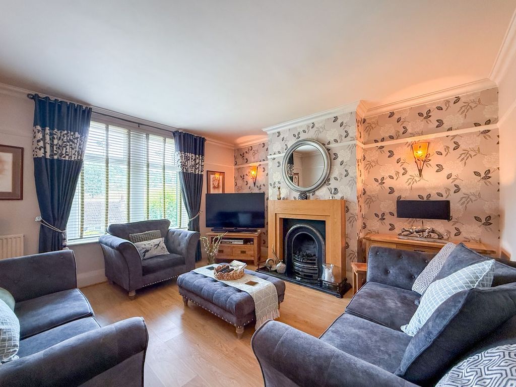 Property photo 3 of 29