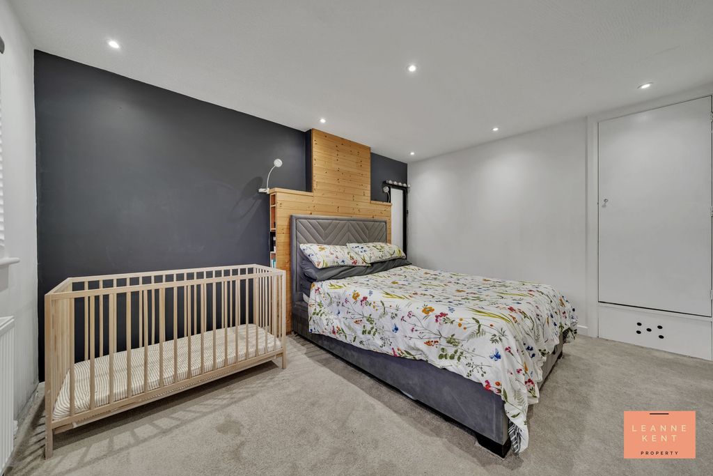 Additional image 24 of 3 bed semi-detached house for saleCaerleon Court, Caerphilly CF83