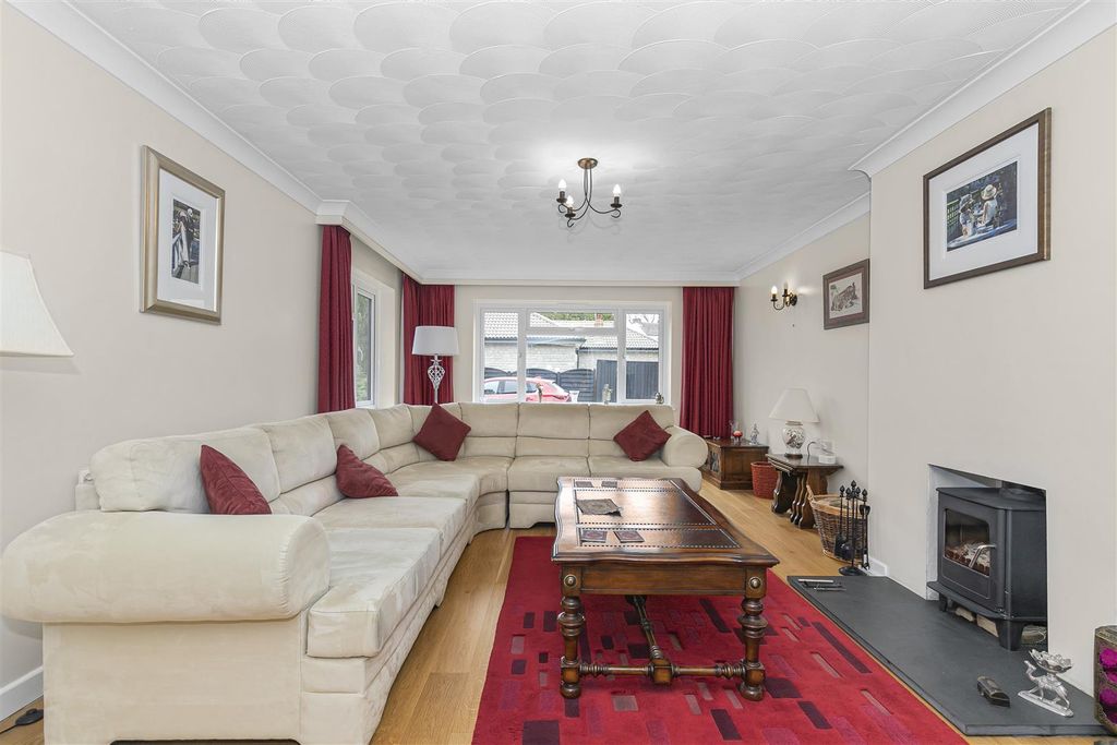 Property photo 3 of 40 Img_7610.Jpg