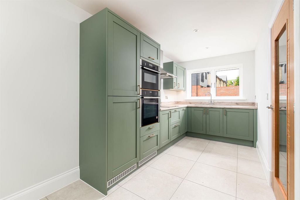 Property photo 2 of 18 Kitchen_1.Jpg