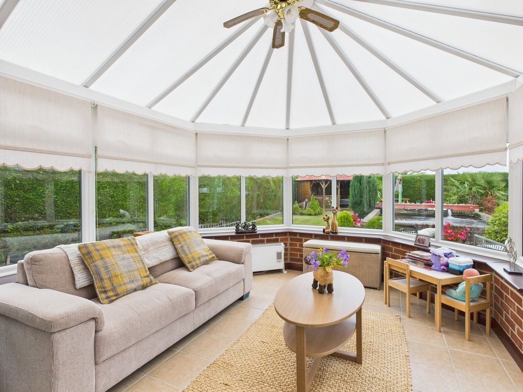 Property photo 3 of 23