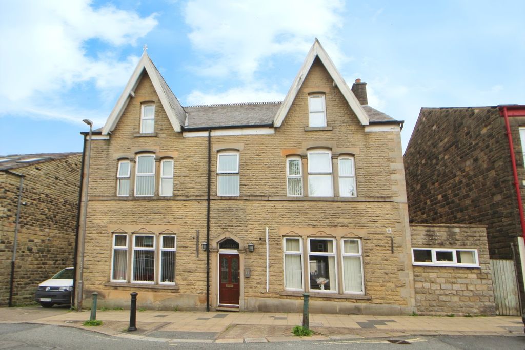 Property photo 1 of 10 Picture No. 14