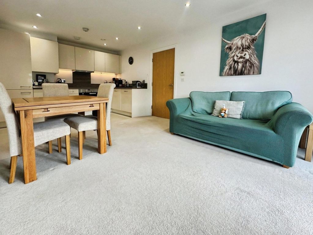 Property photo 1 of 10 Pbox-Img.Jpg