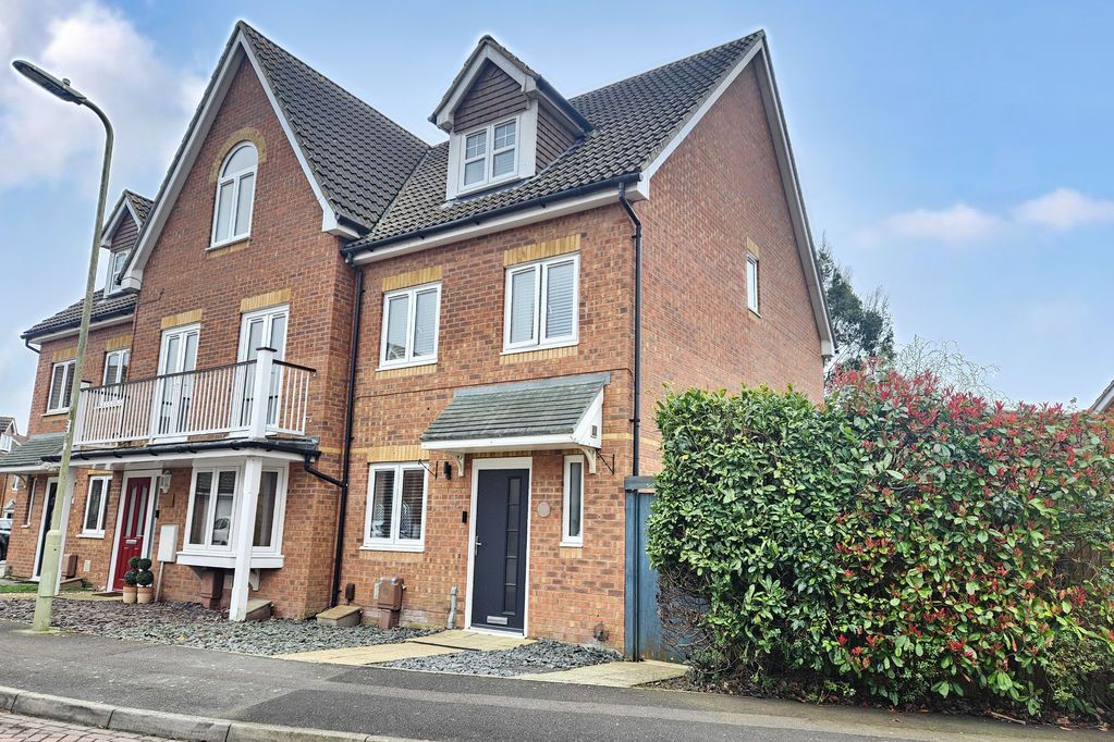 Property photo 1 of 18 Front