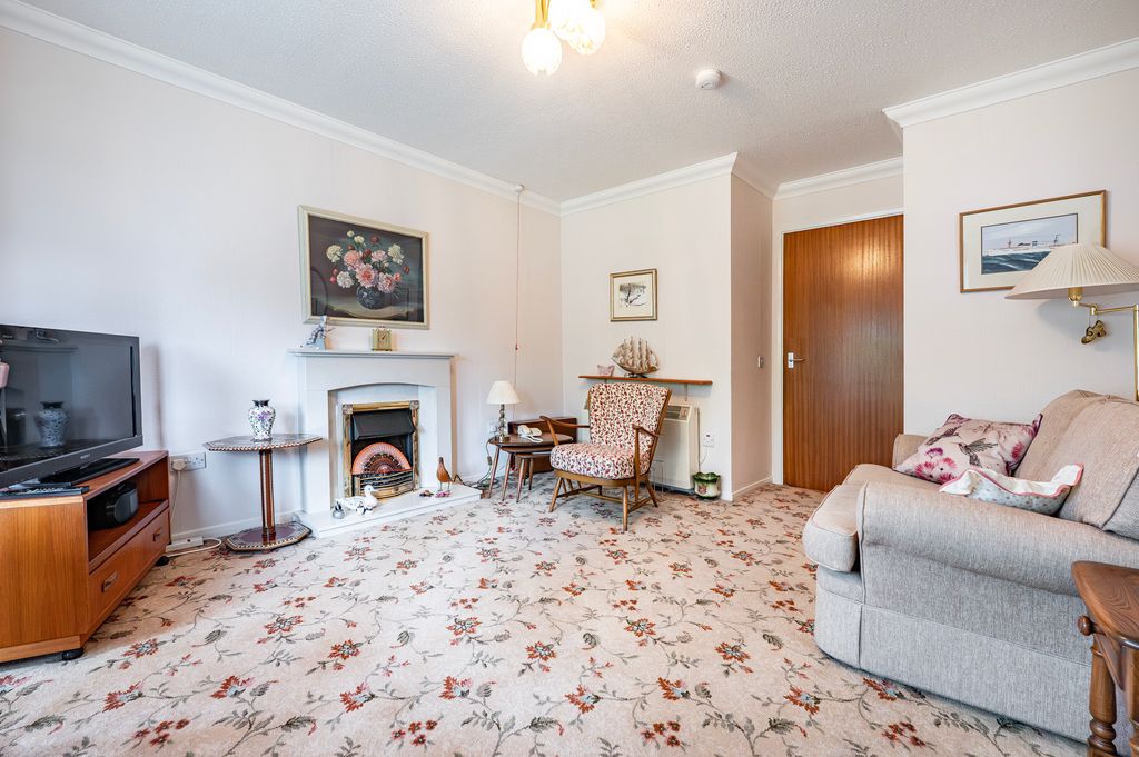 Property photo 3 of 30
