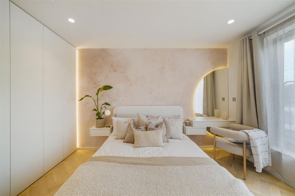 Property photo 3 of 13 Flat 7, Pristine House - Iwnzsjdsnxhq3Hqadalt.Jpg