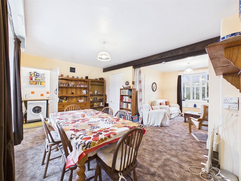 Property photo 3 of 24 Picture No. 25