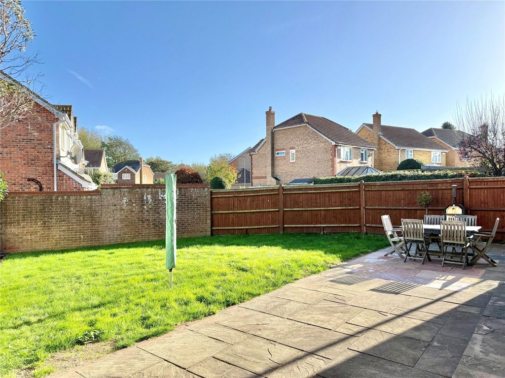 Property photo 3 of 24 Picture No. 37