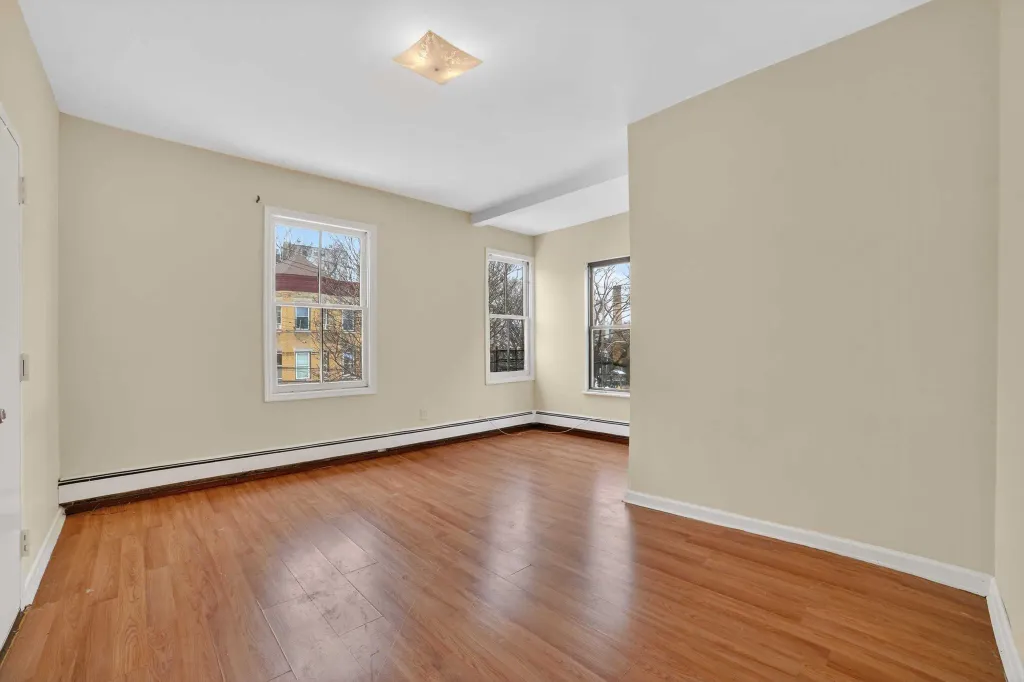 Property photo 2 of 25 <Alttext/>