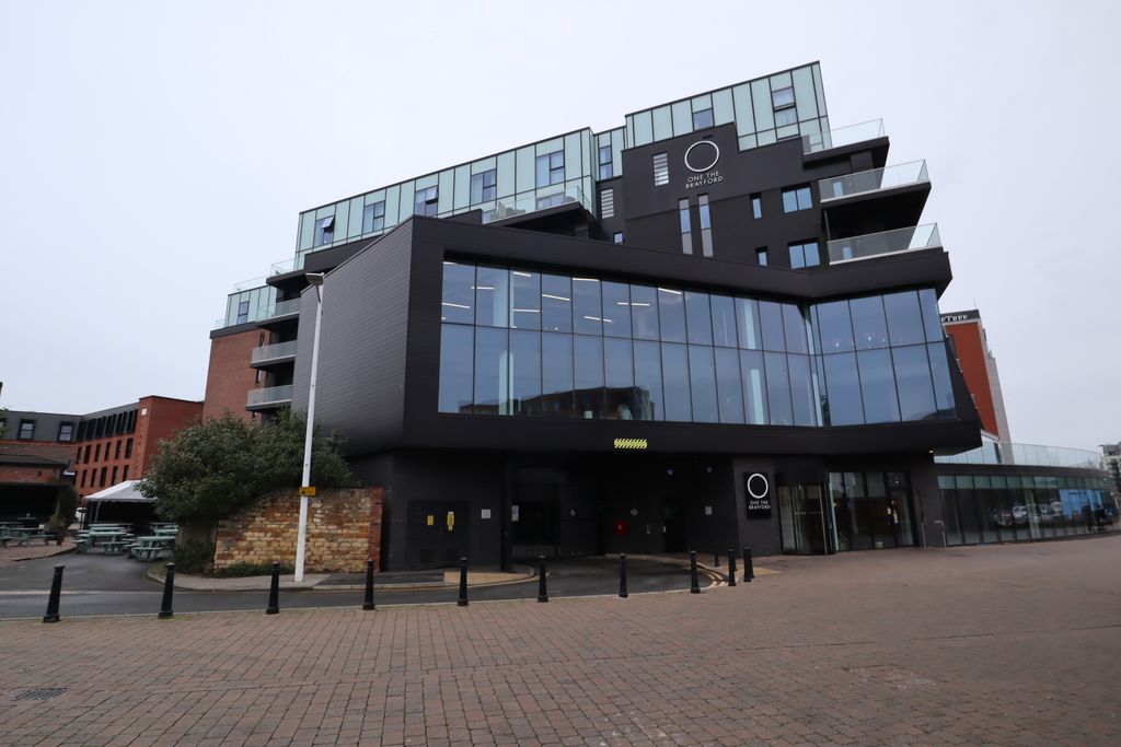 Property photo 1 of 6