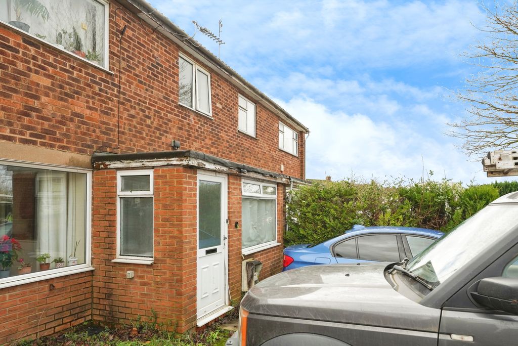 Property photo 2 of 15