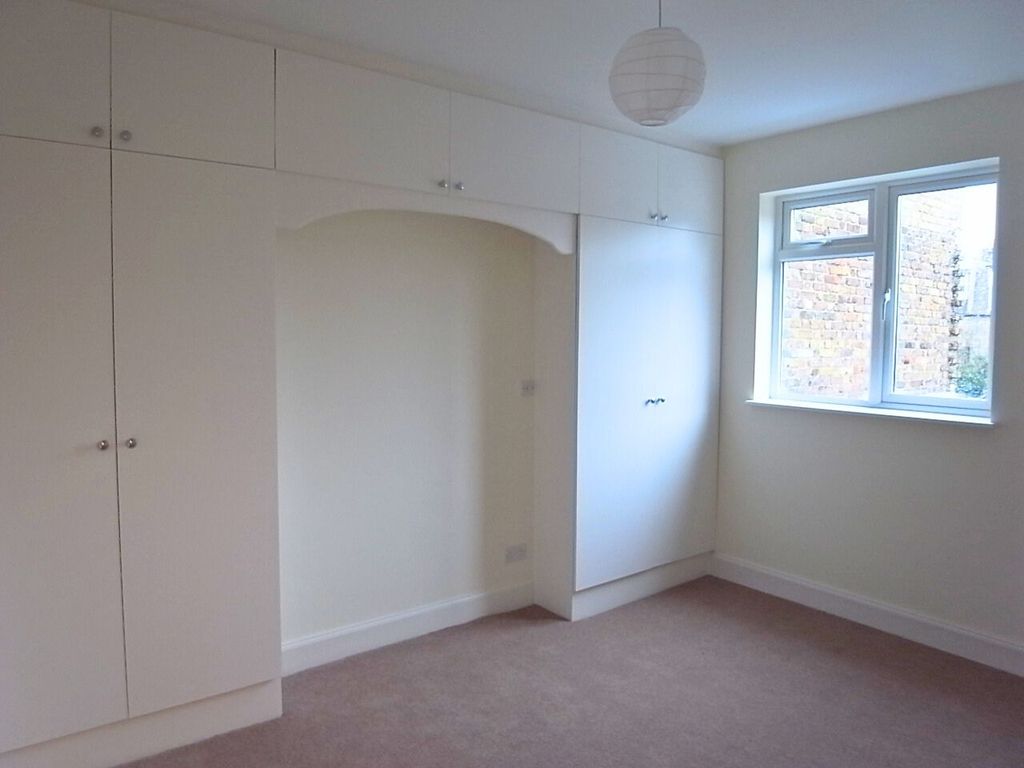 Property photo 2 of 4