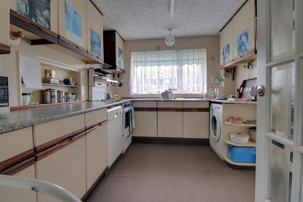 Property photo 3 of 15 3 Hyde Way-9.Jpg