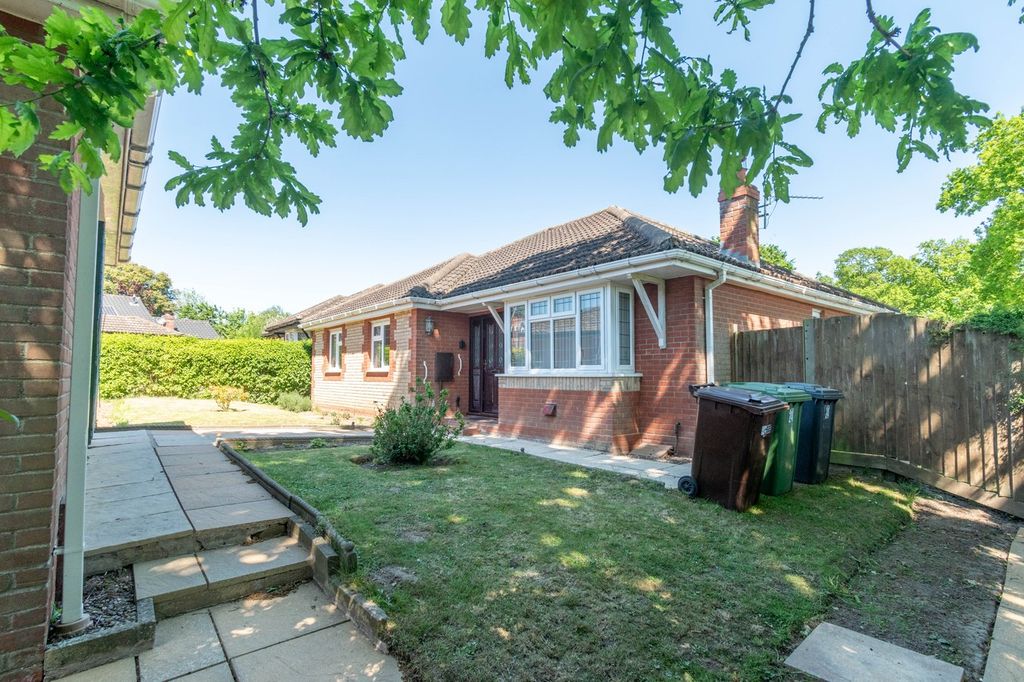 Property photo 3 of 19