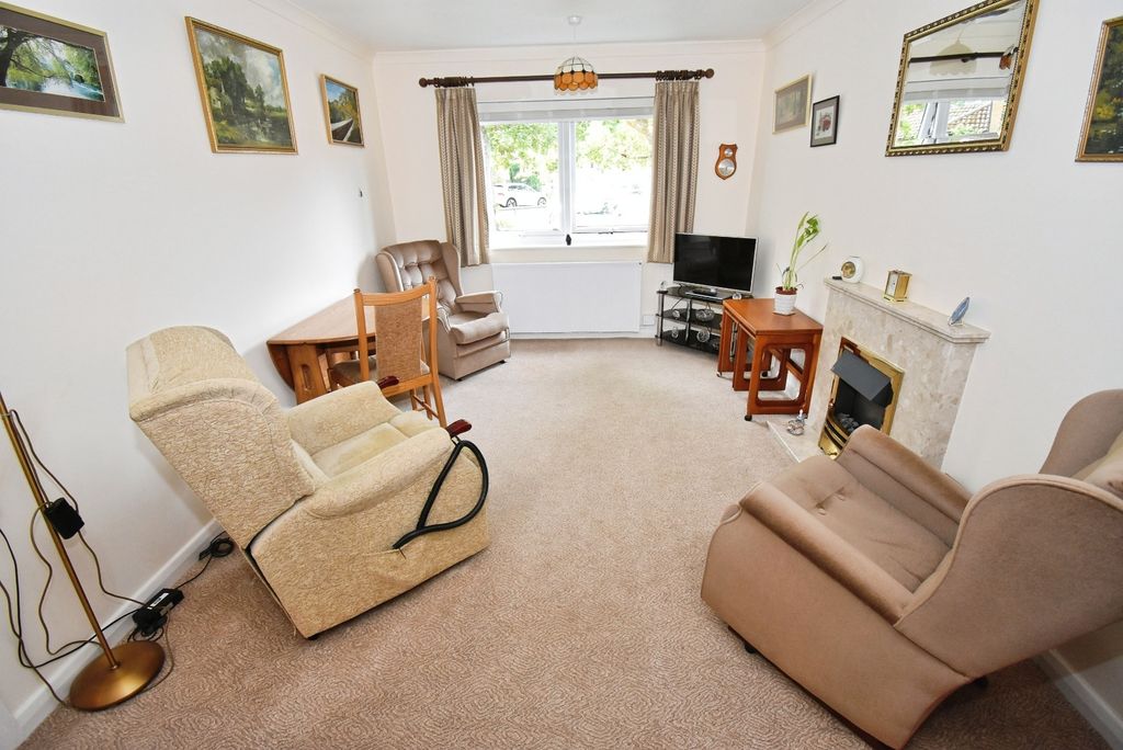 Property photo 3 of 9 Pbox-Img.Jpg