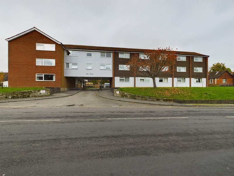 Property photo 1 of 10 Photo 17