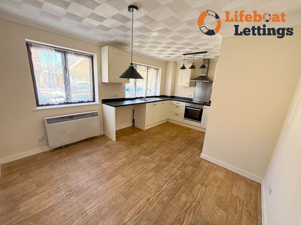Property photo 3 of 10 Kitchen Diner B