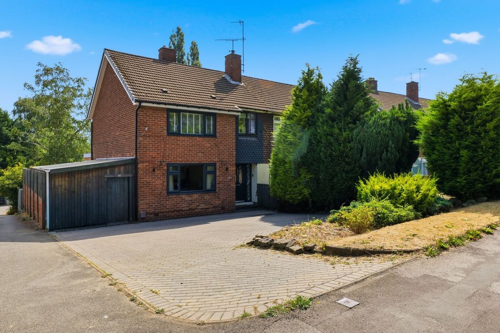 Property photo 1 of 27
