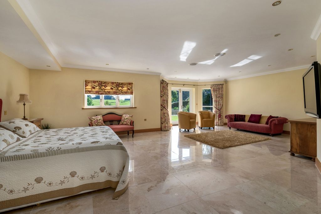 Additional image 16 of 5 bed detached house for saleChelford Road, Prestbury, Macclesfield, Cheshire SK10