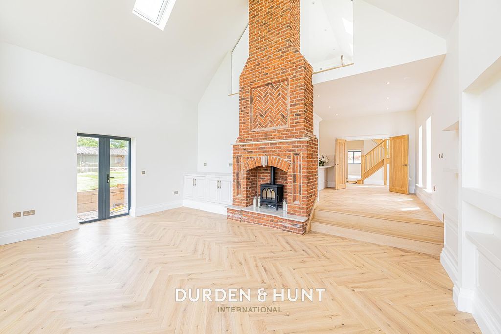 Property photo 2 of 24 Manor-17.Jpg